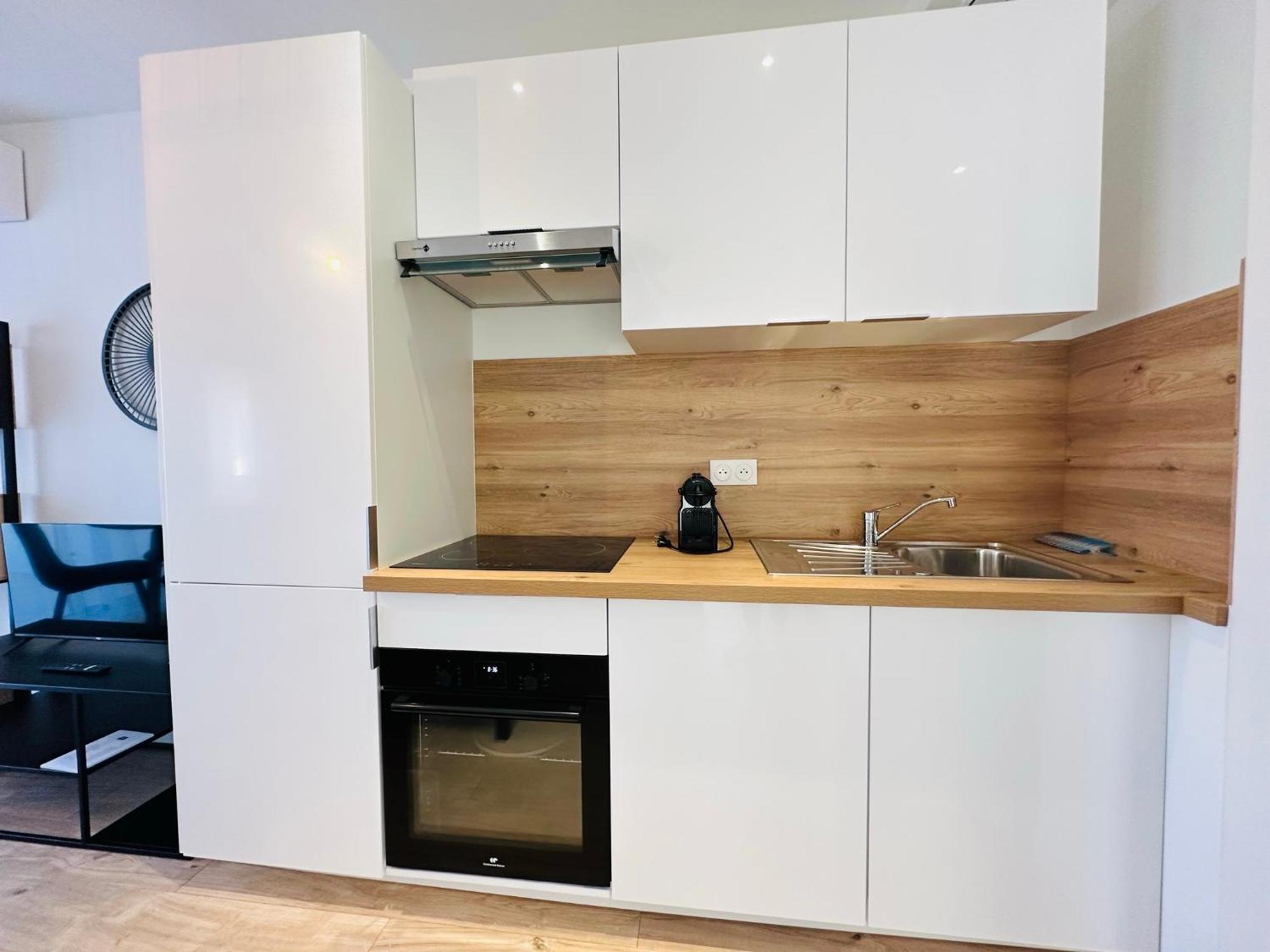 Loti Apartment *
