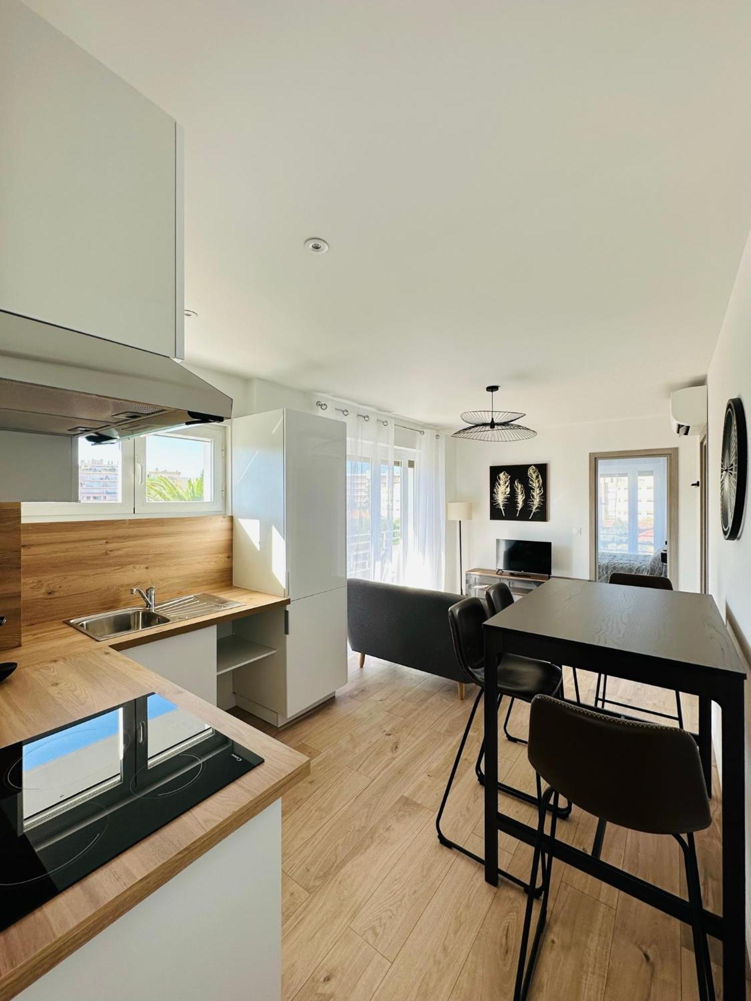 Loti Apartment