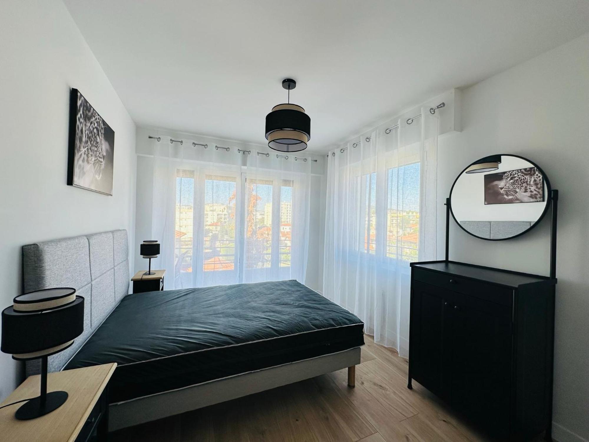 Loti Apartment *