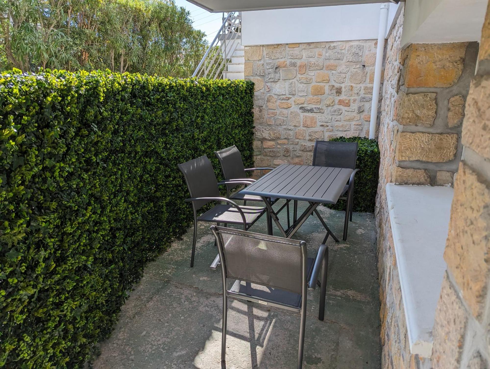 Loti Apartment