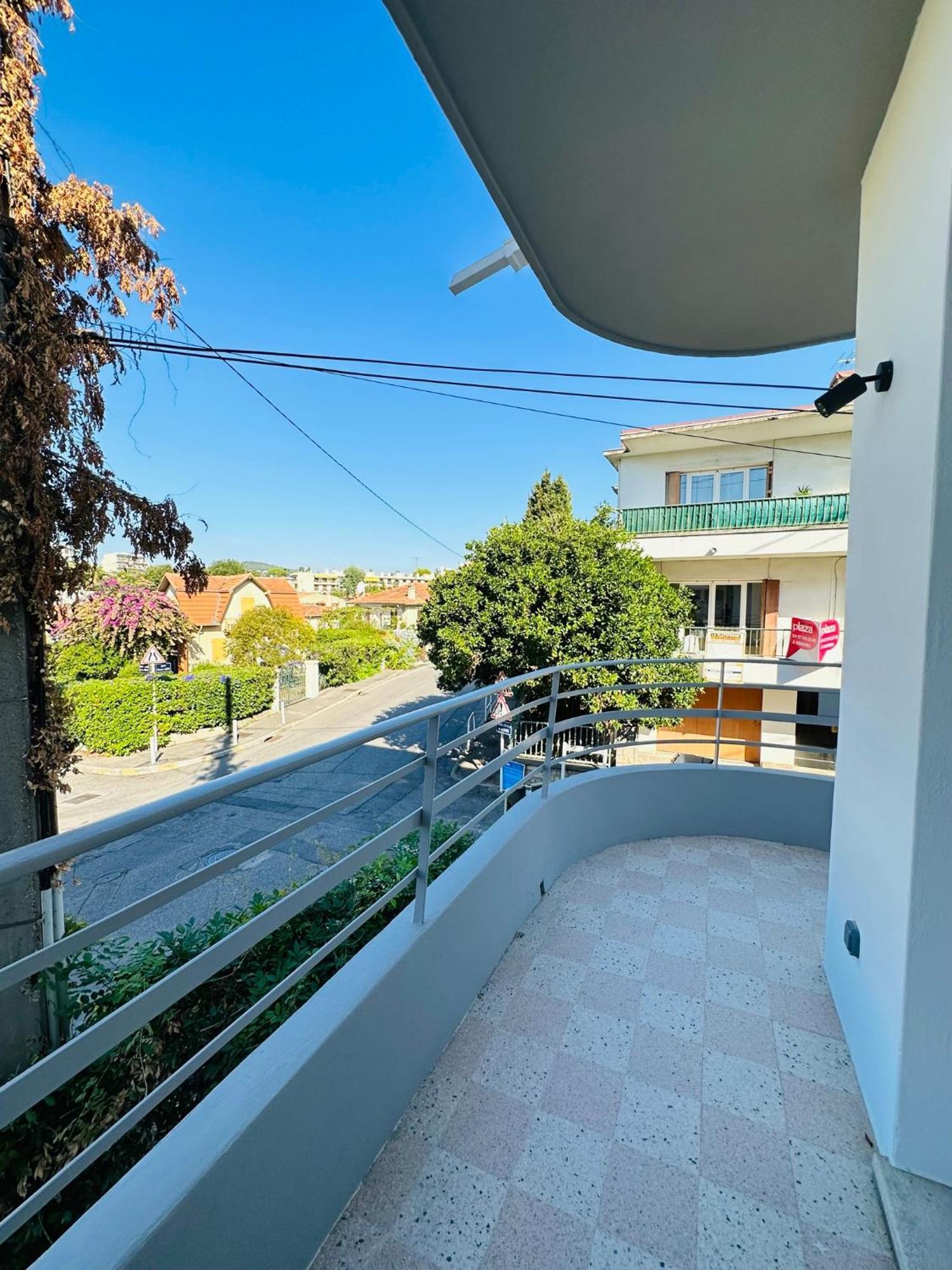 Loti Apartment
