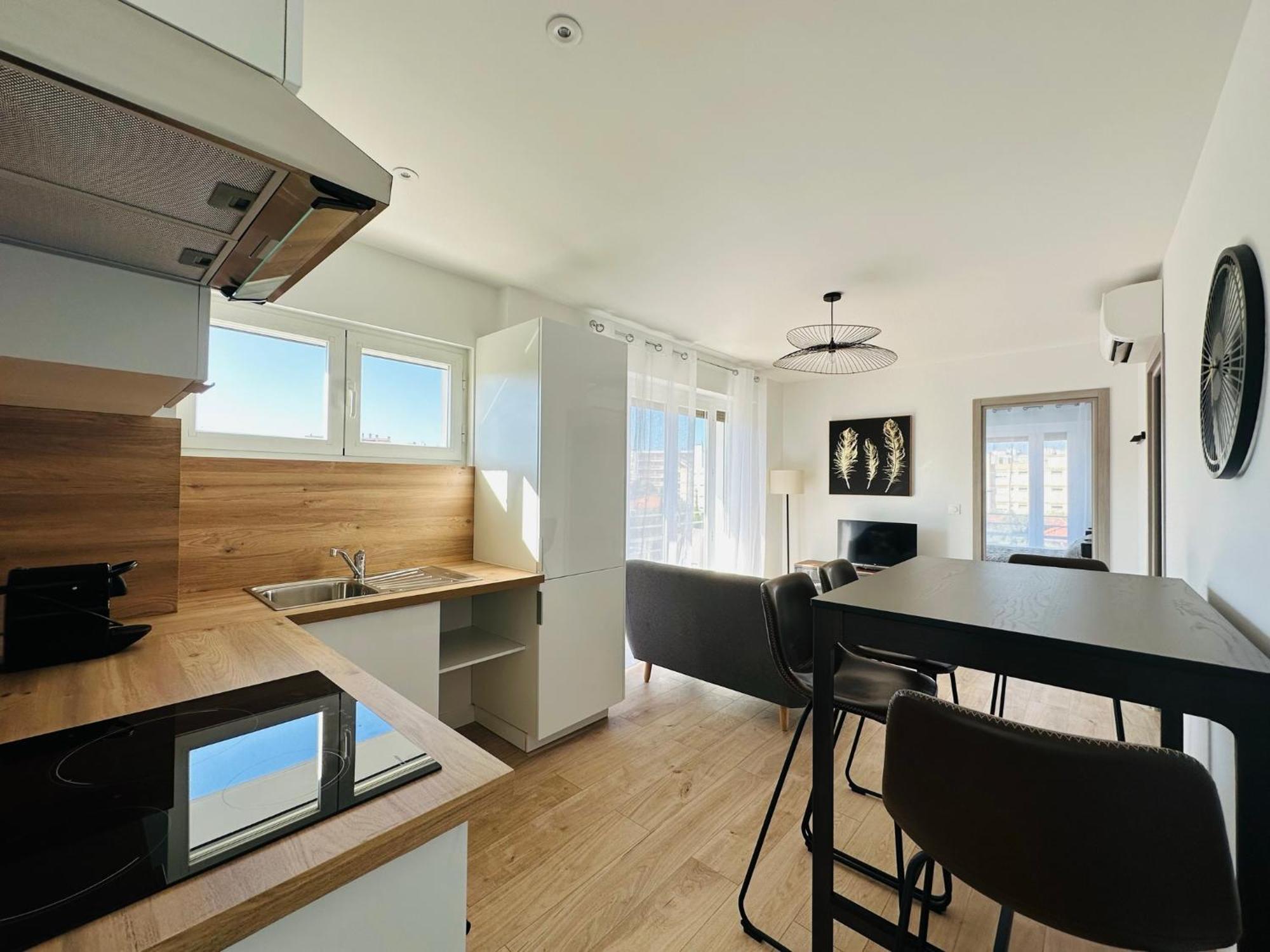 Loti Apartment *