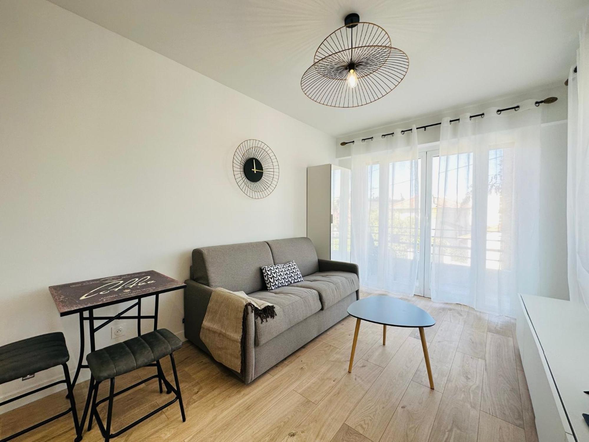 Loti Apartment